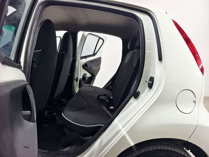 BYD F0 2015 1.0L xuan ku xing