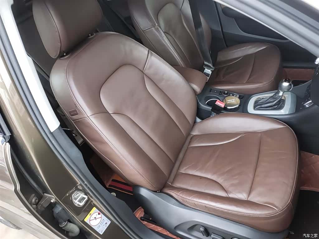 Audi Q3, 2014 25