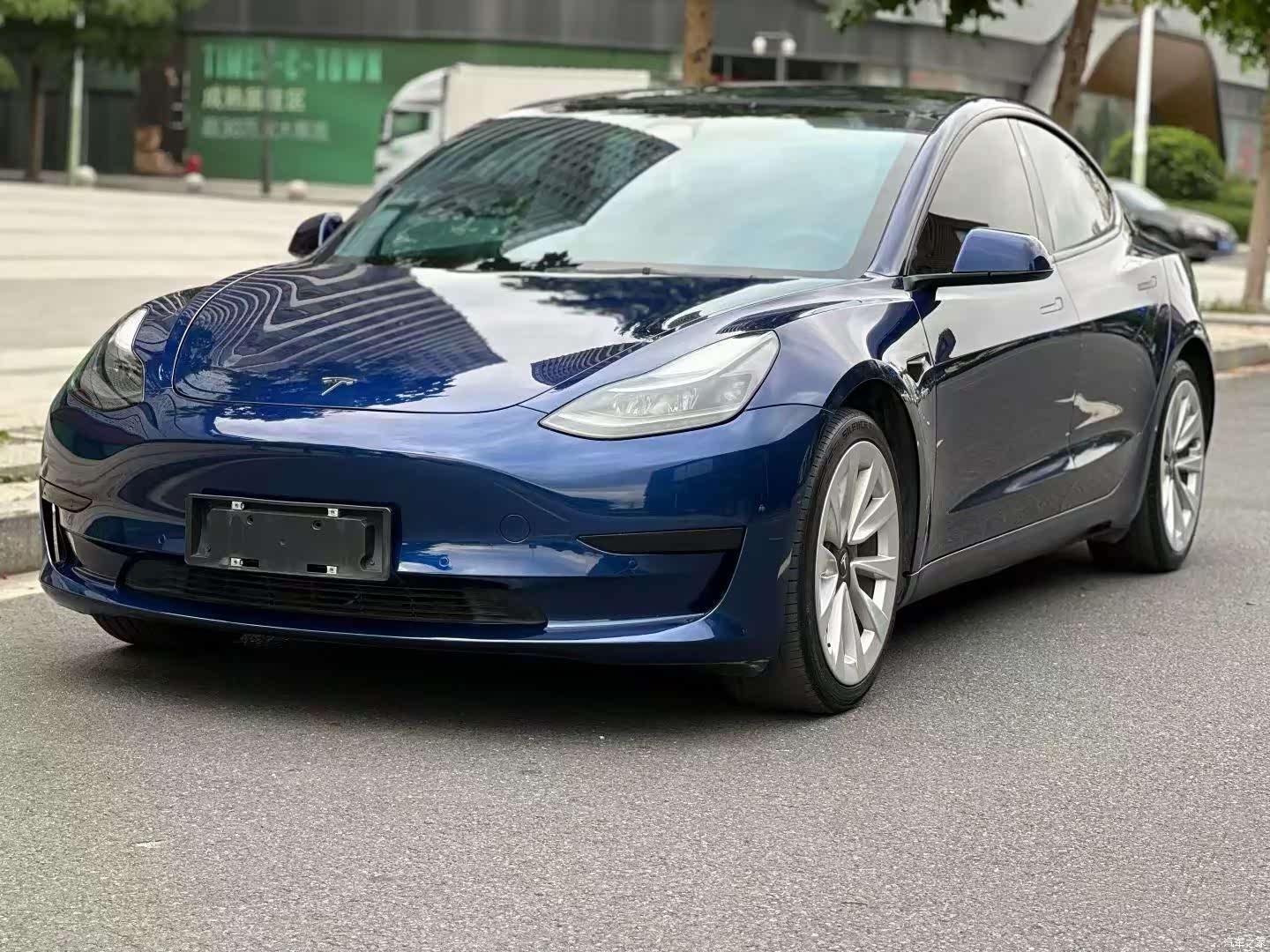 Tesla Model 3, 2021 1