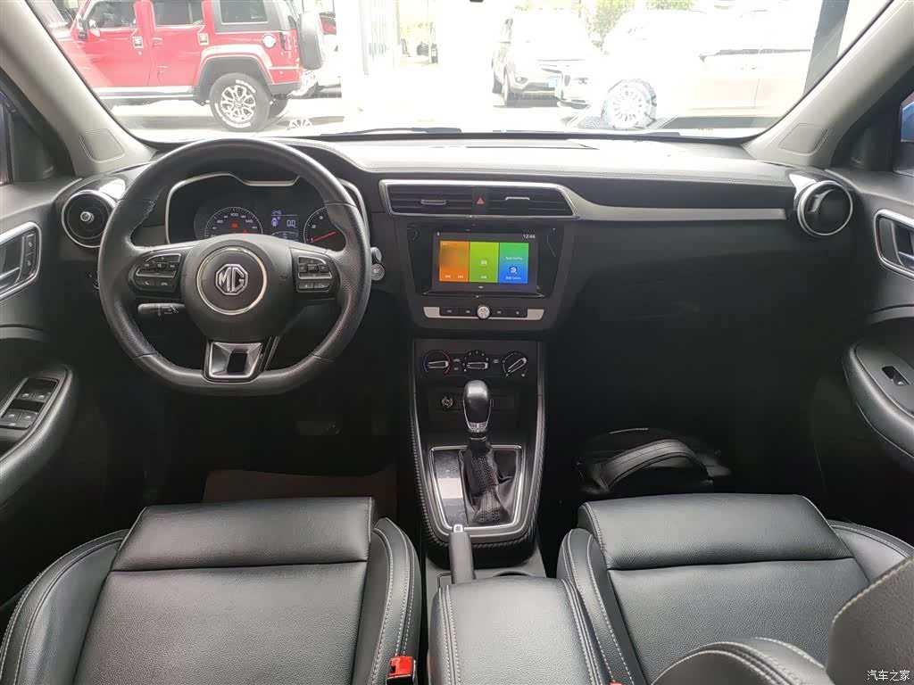 MG ZS, 2017 10