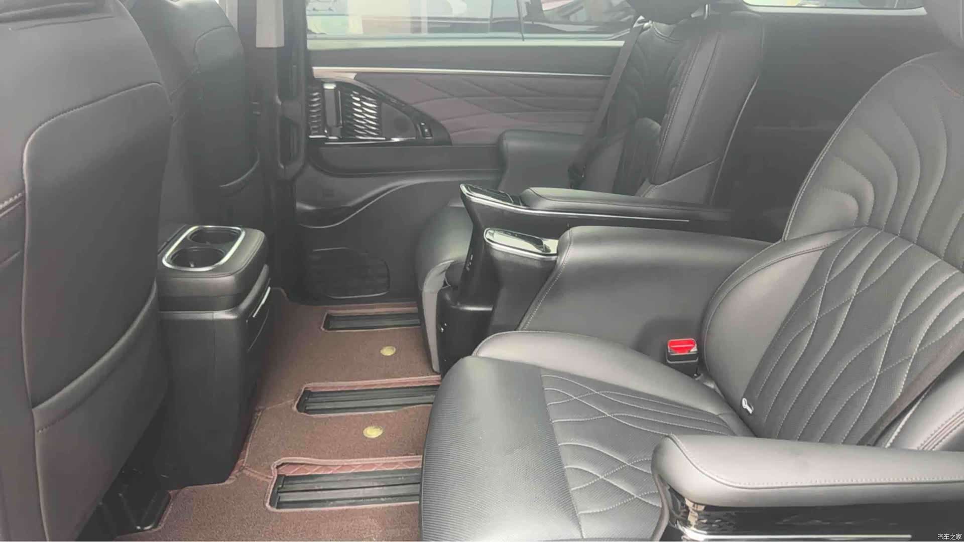 Trumpchi M8, 2024 все фото