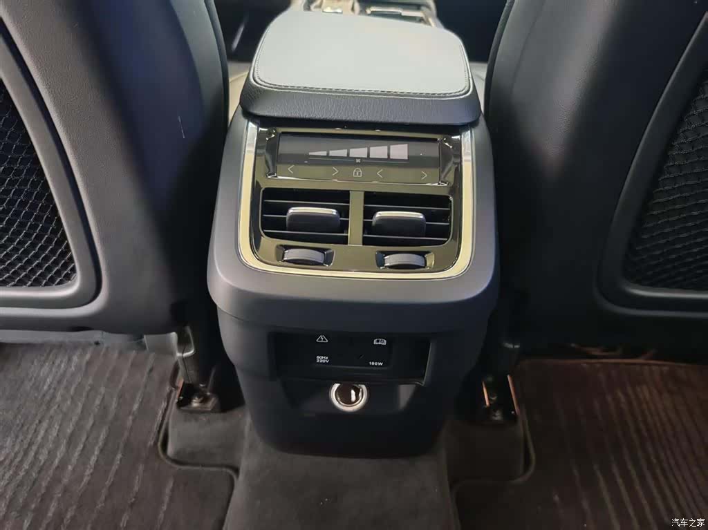 Volvo XC90, 2017 14