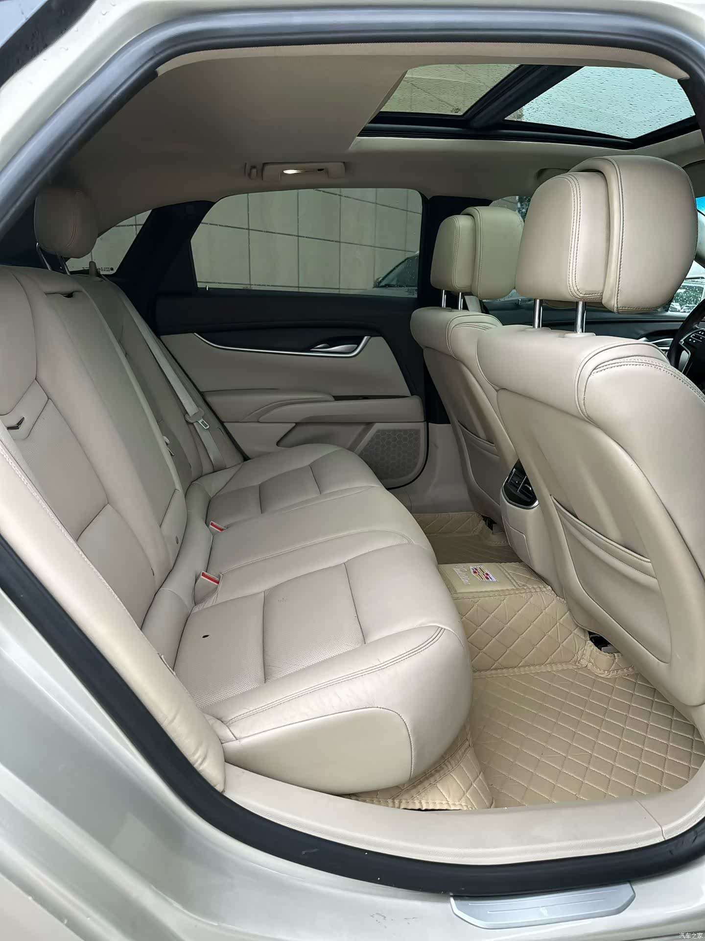 Cadillac XTS, 2014 7