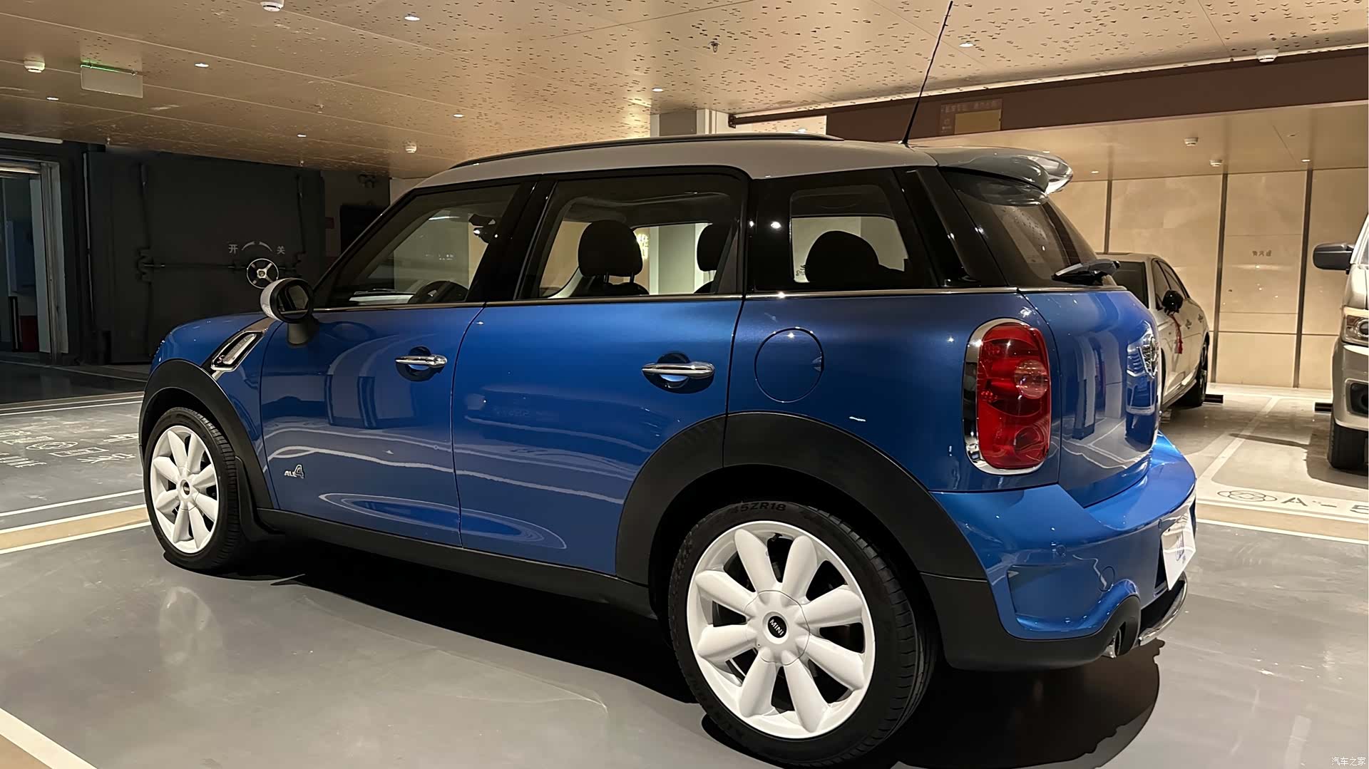 Mini Countryman, 2012 3