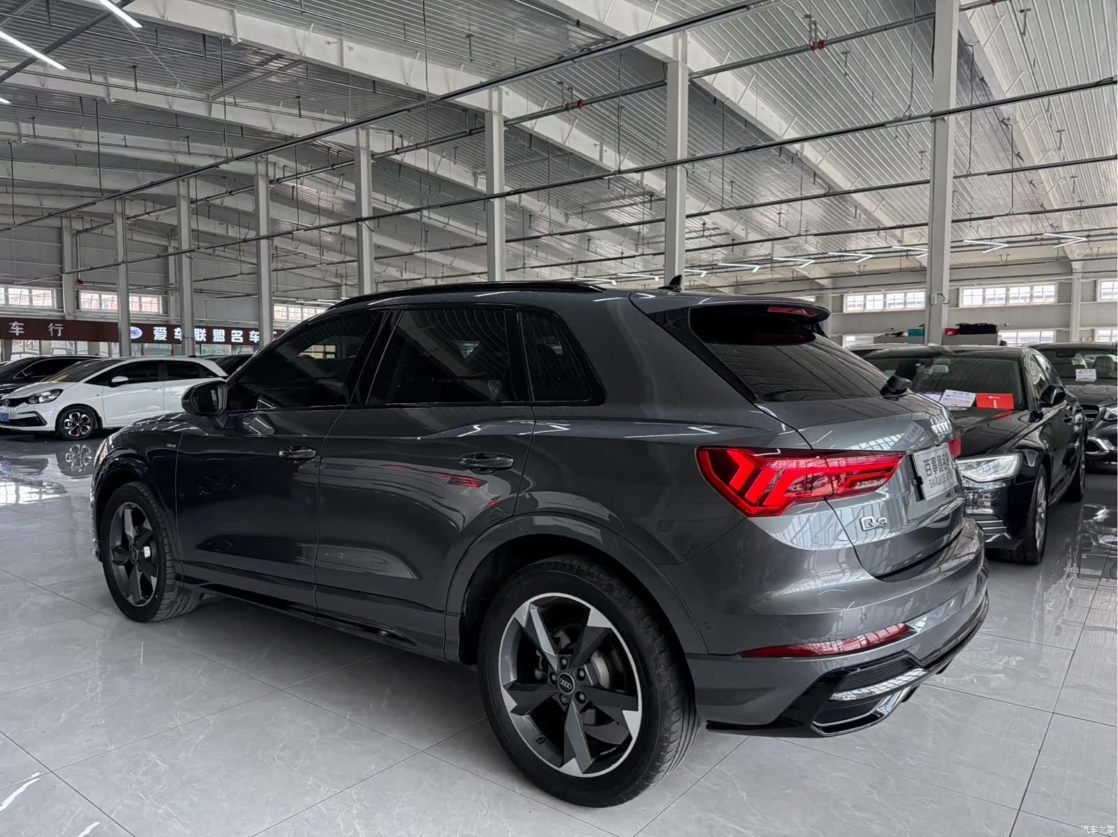 Audi Q3, 2022 7