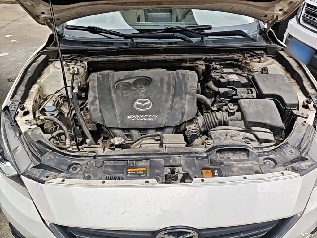 Mazda Mazda3, 2014 20
