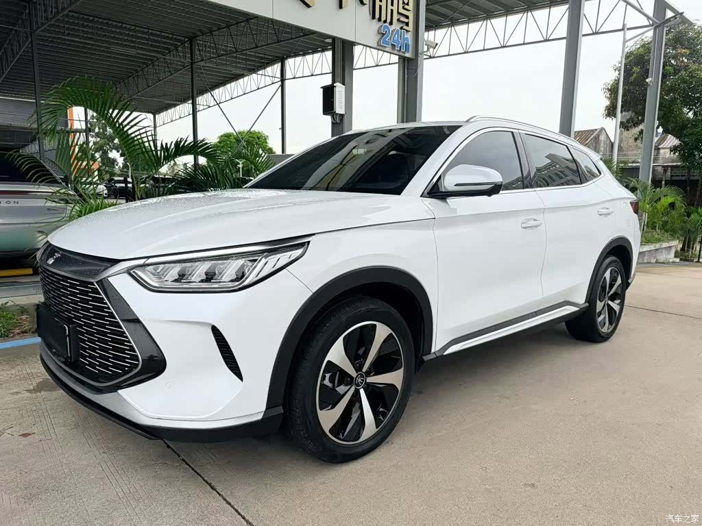 BYD Song, 2022 1