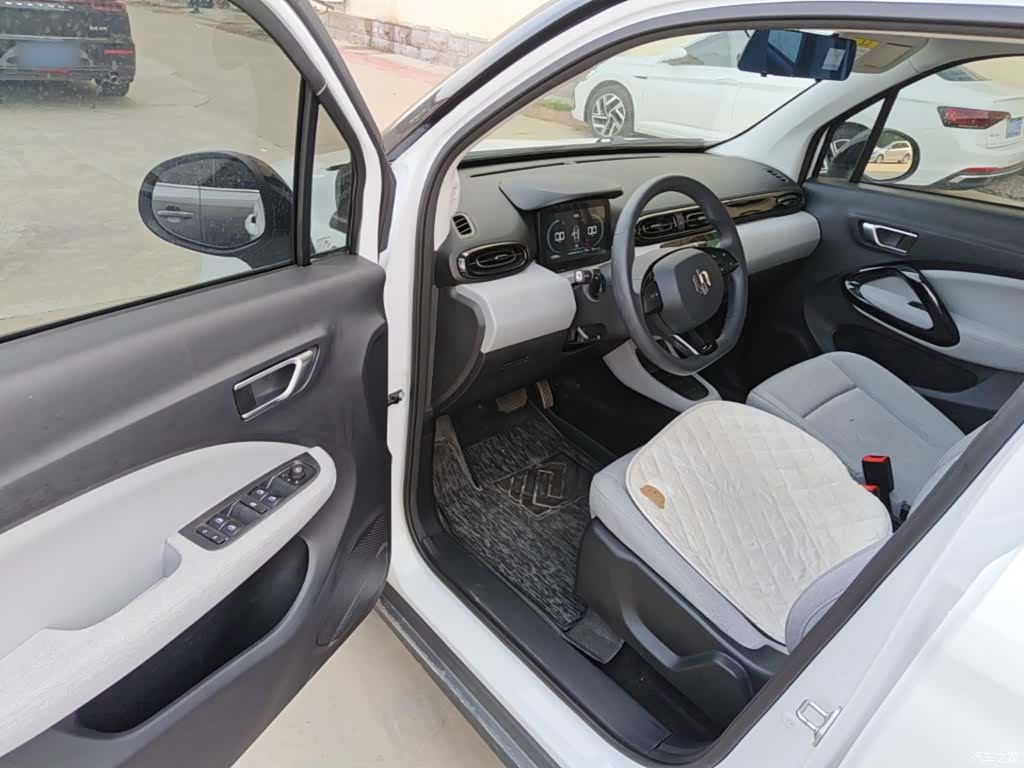 Leapmotor T03, 2023 16