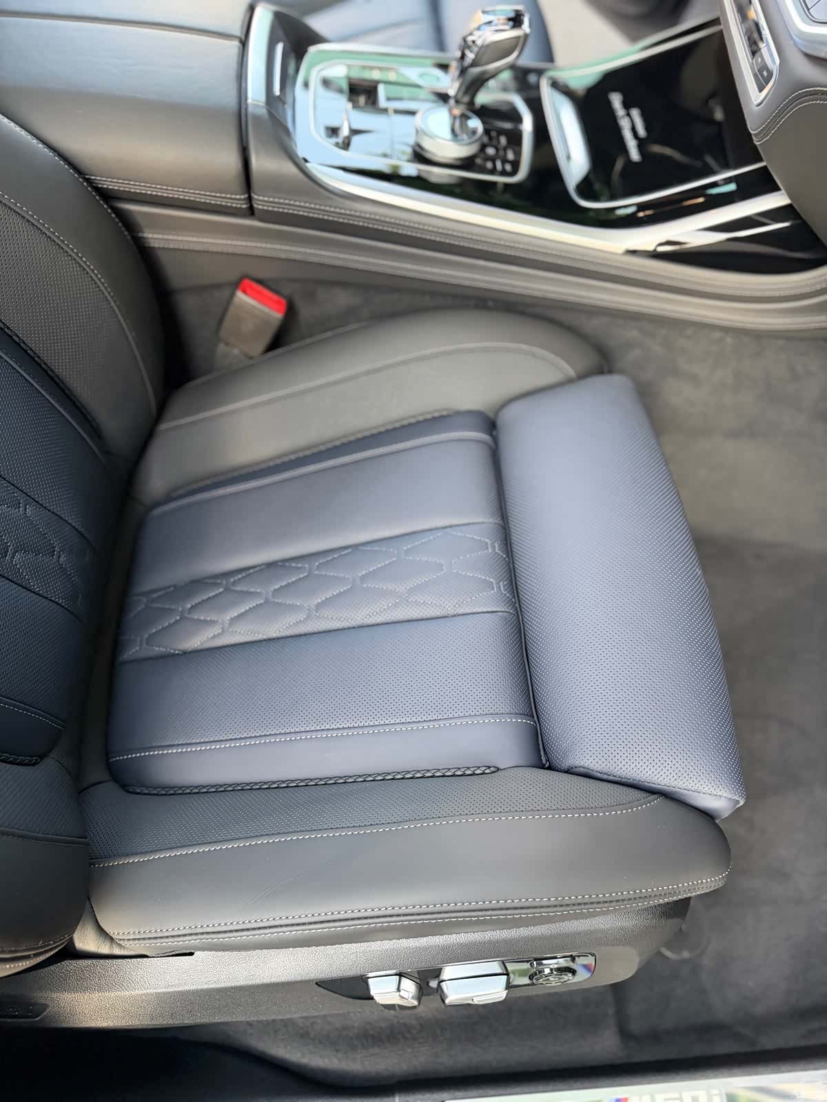 BMW X7, 2023 29