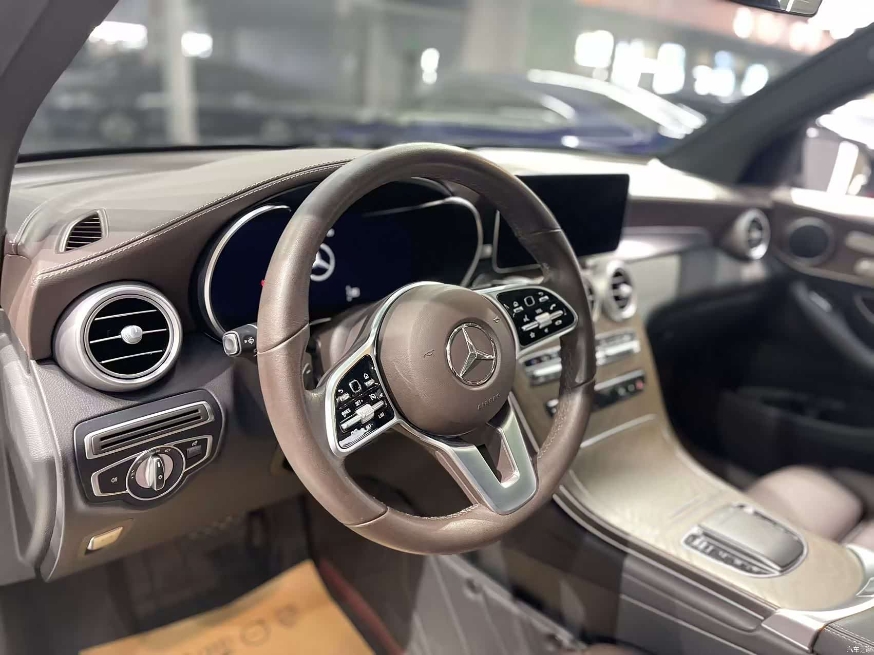 Mercedes-Benz GLC, 2023 11