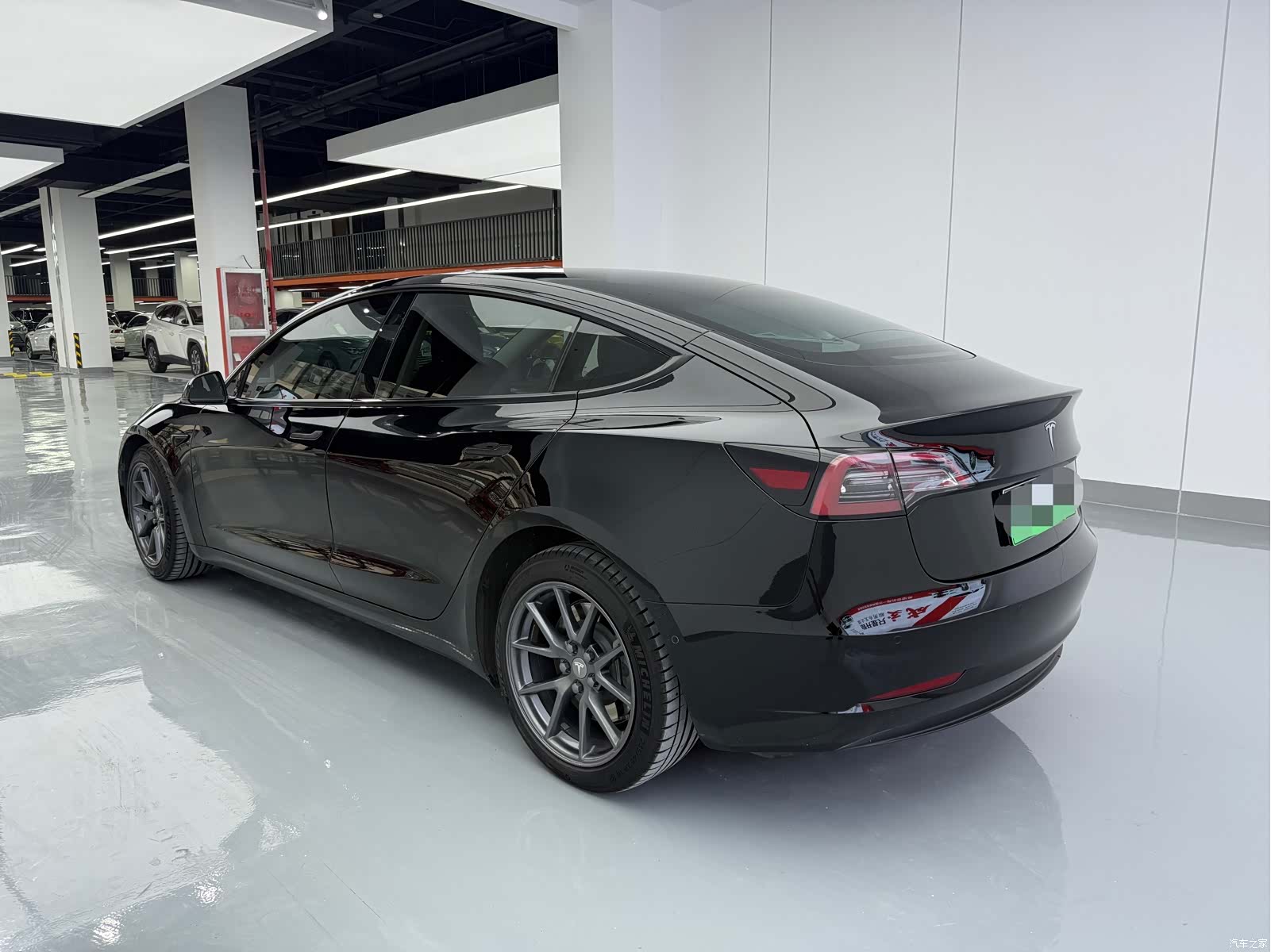 Tesla Model 3, 2022 15