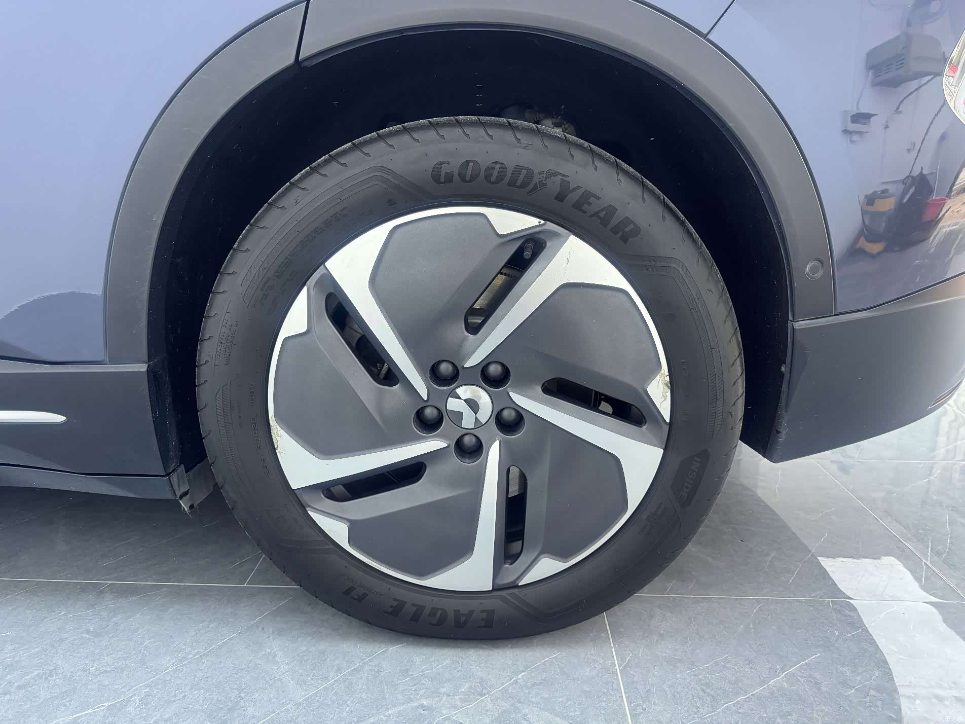 NIO ES6, 2024 10