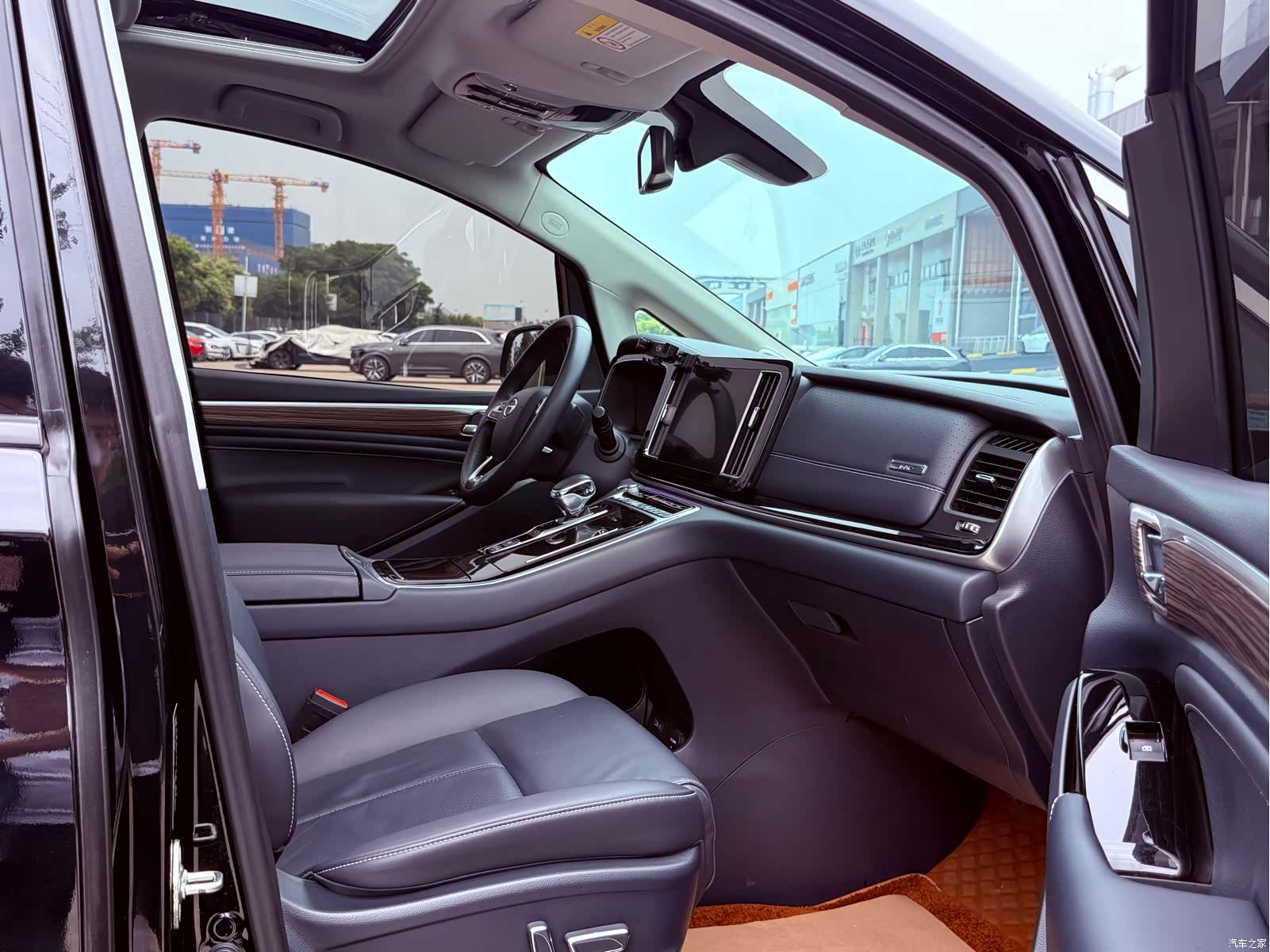 Trumpchi M8, 2022 8
