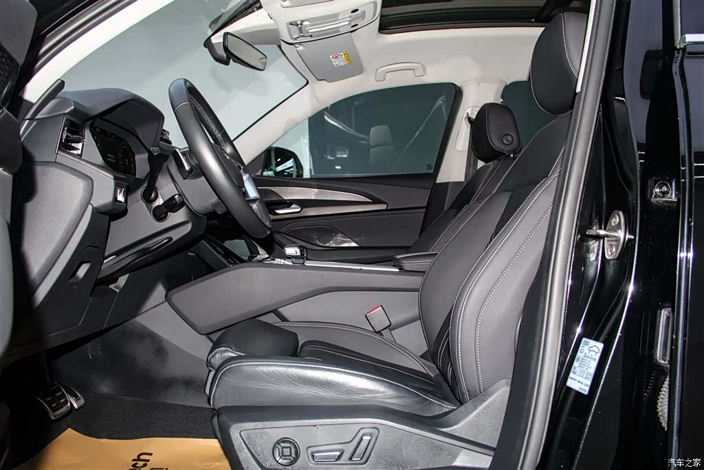Audi Q6, 2024 21