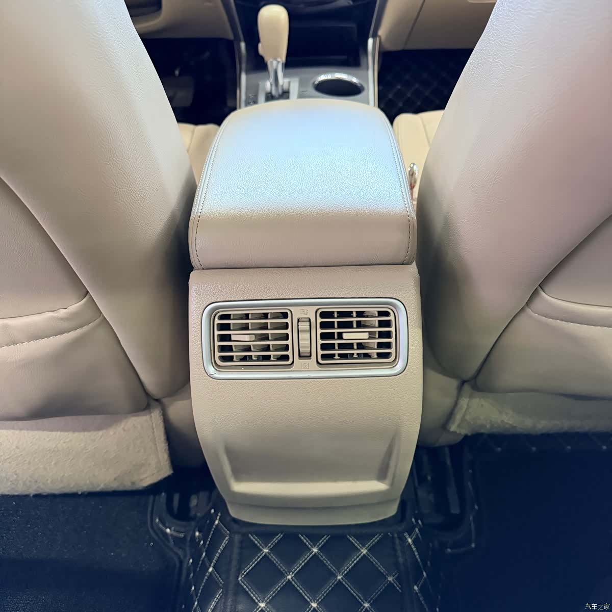 Nissan Teana, 2017 17