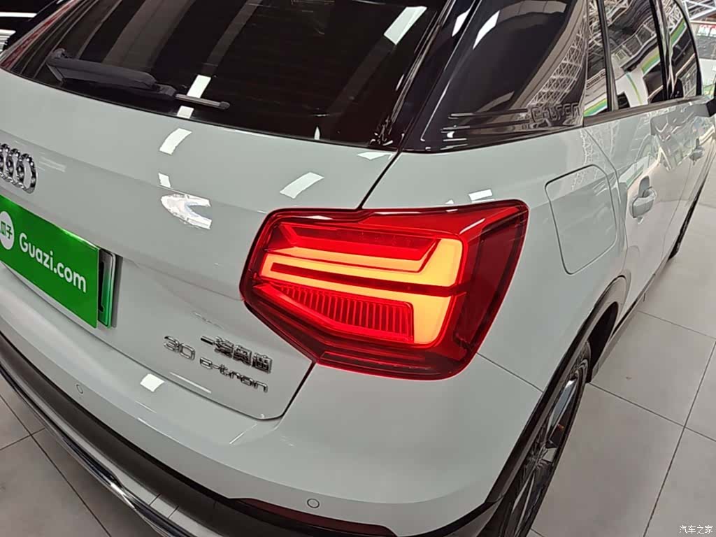 Audi e-tron, 2021 8