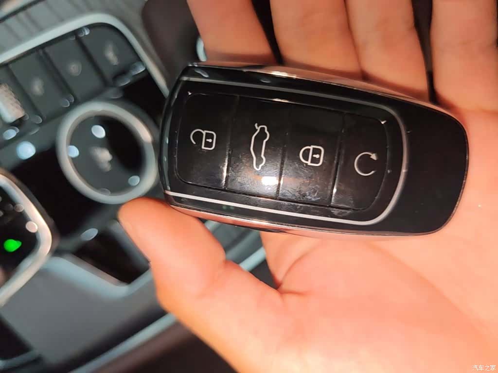 Chery Tiggo 8, 2023 9