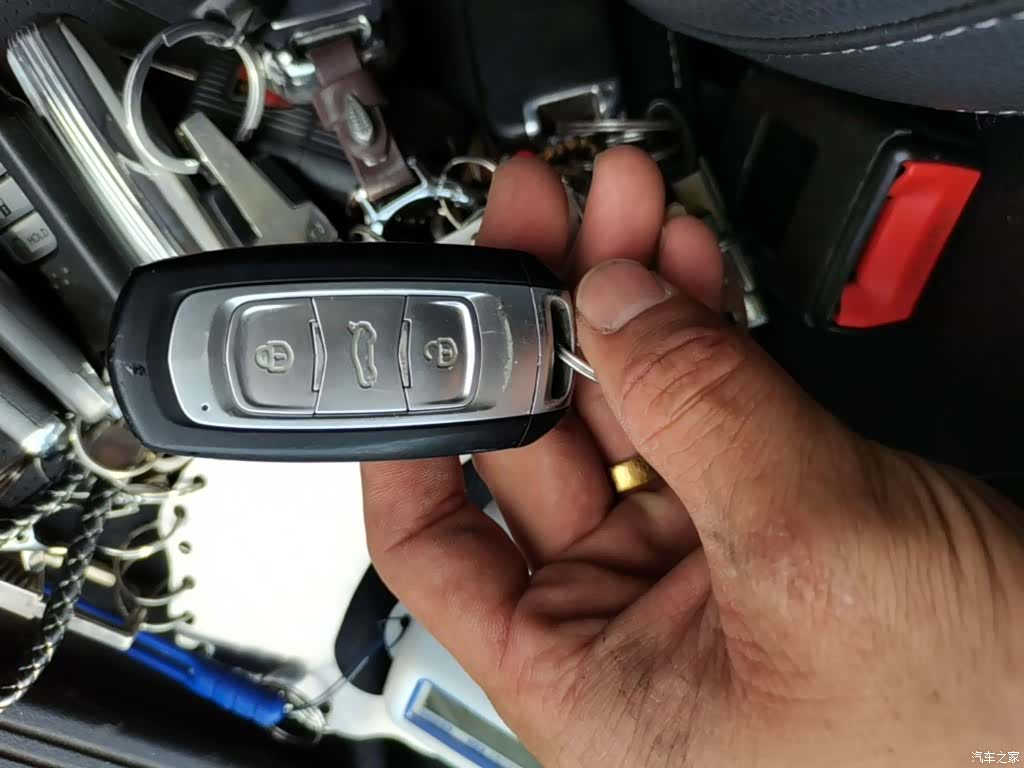 Geely X6, 2019 9