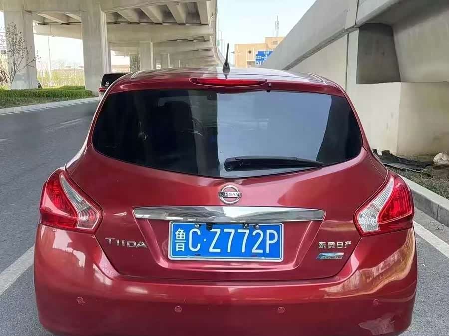 Nissan Tiida 2013, фото 4