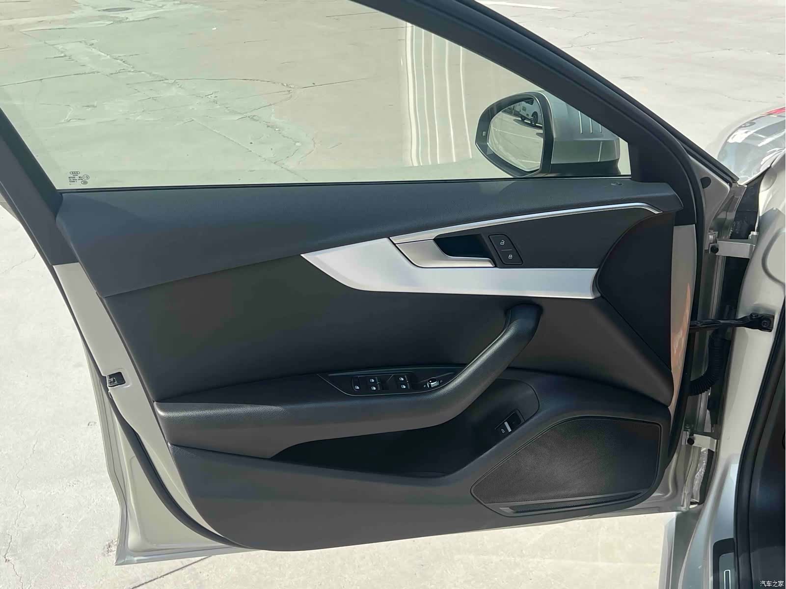 Audi A4L, 2024 12