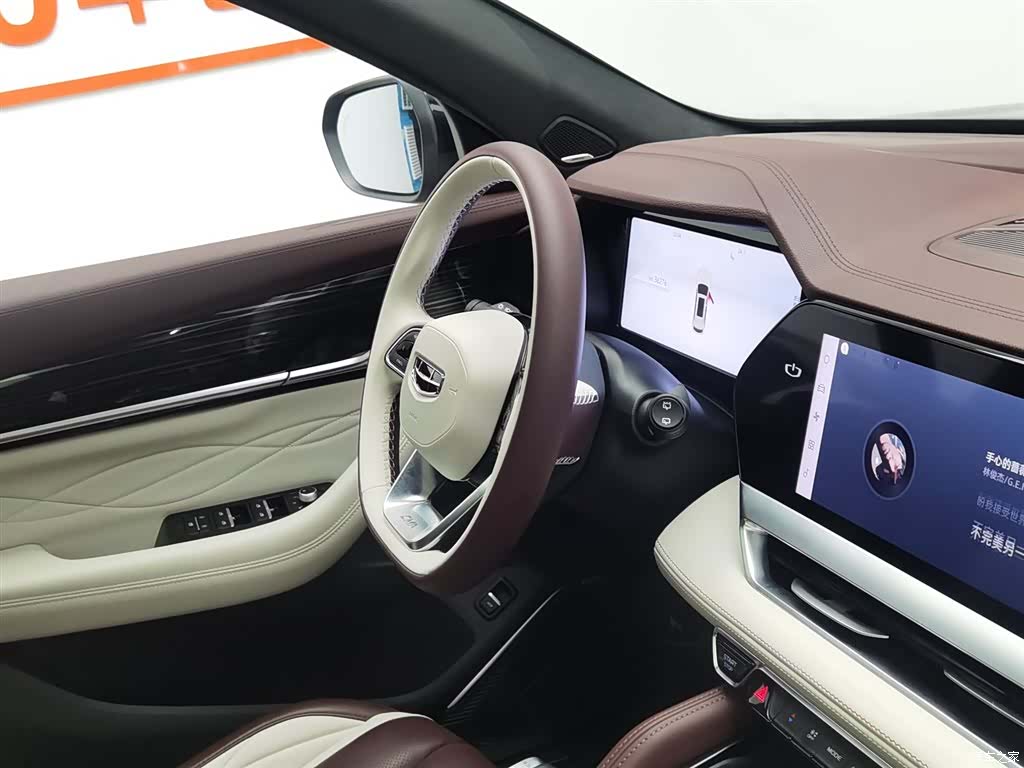 Geely Xingyue L, 2022 22