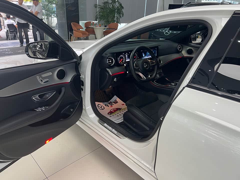 Mercedes-Benz E-class Mercedes-Benz E-class
