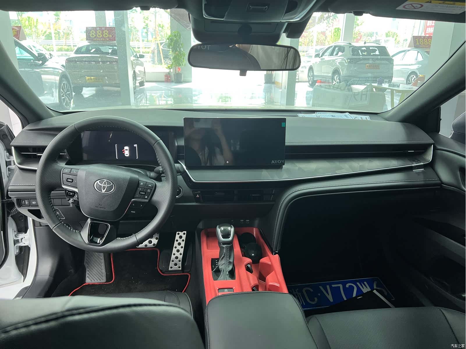Toyota Camry, 2026 8