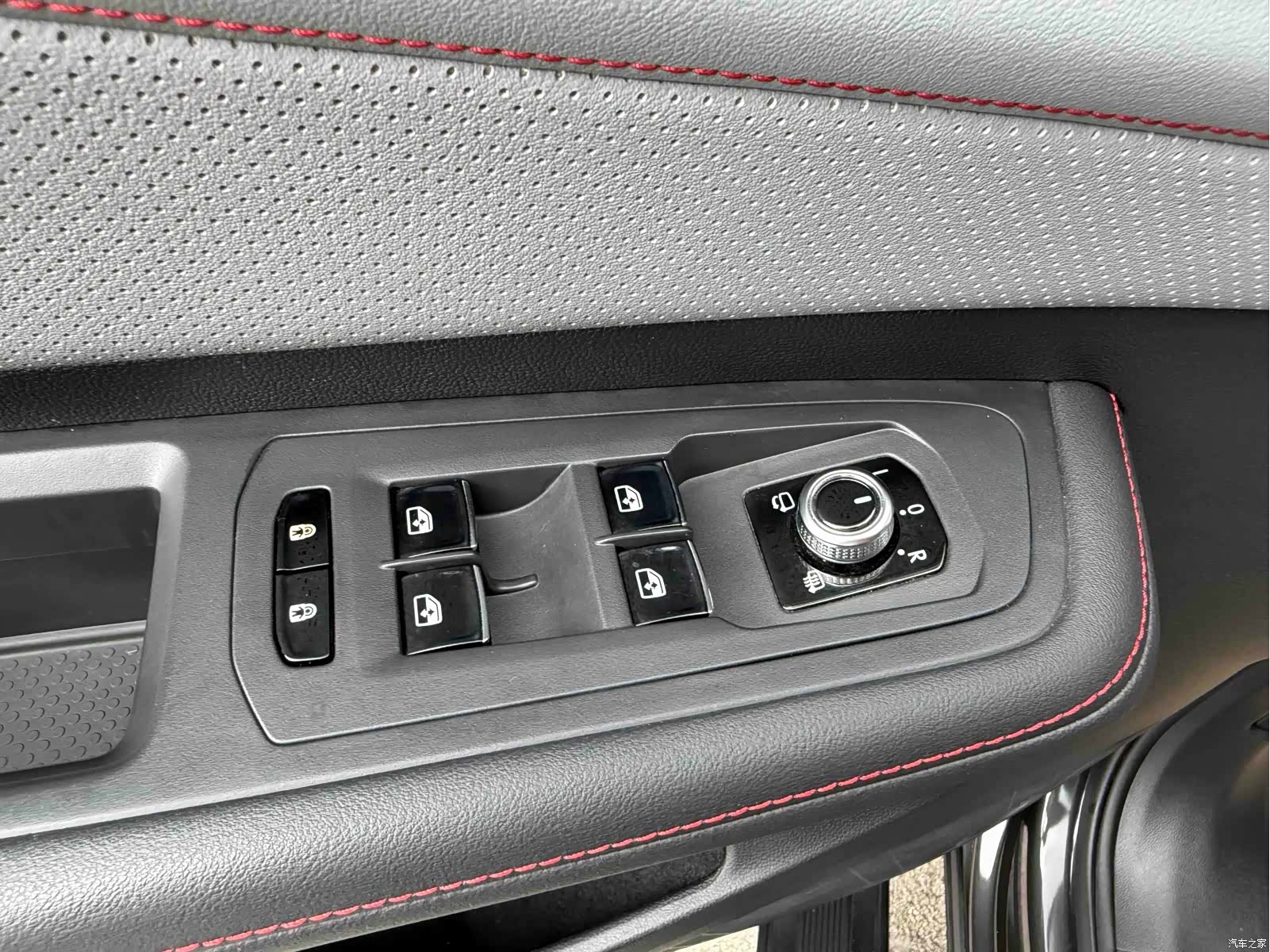 Volkswagen Teramont X, 2022 14