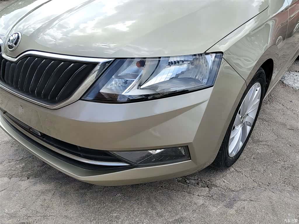Skoda Rapid, 2017 24