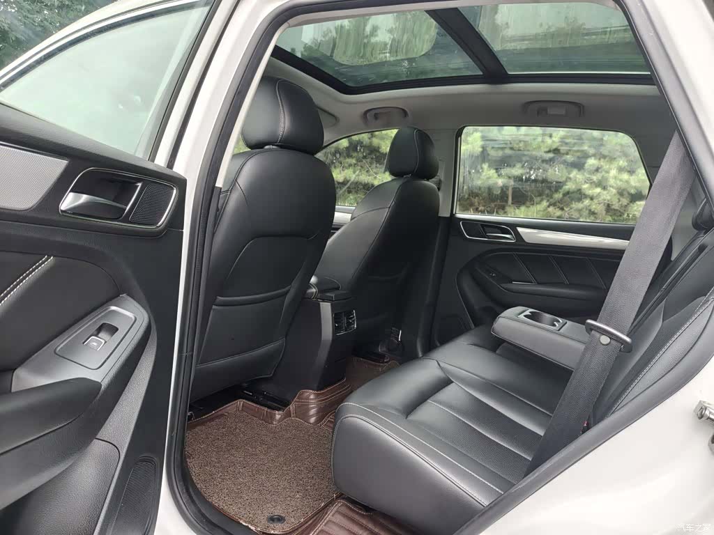 Roewe RX5, 2019 13