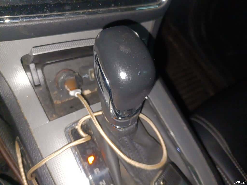 Roewe RX5, 2019 7