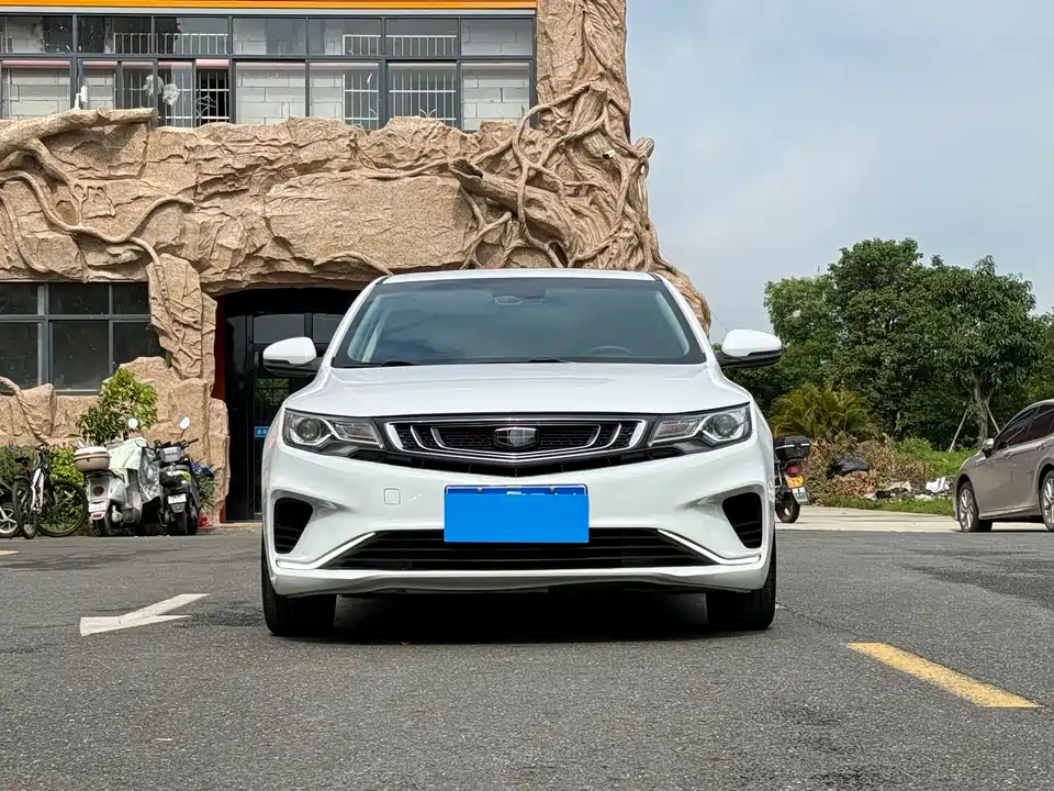 Geely Emgrand GL