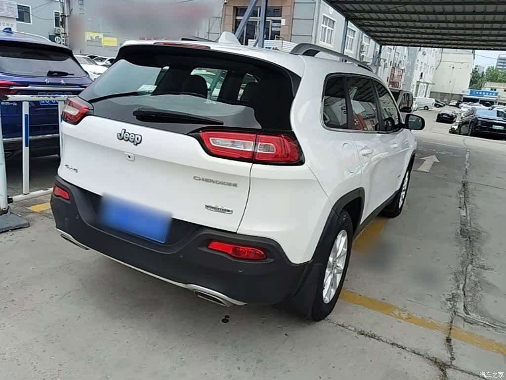 Jeep Cherokee, 2016 7
