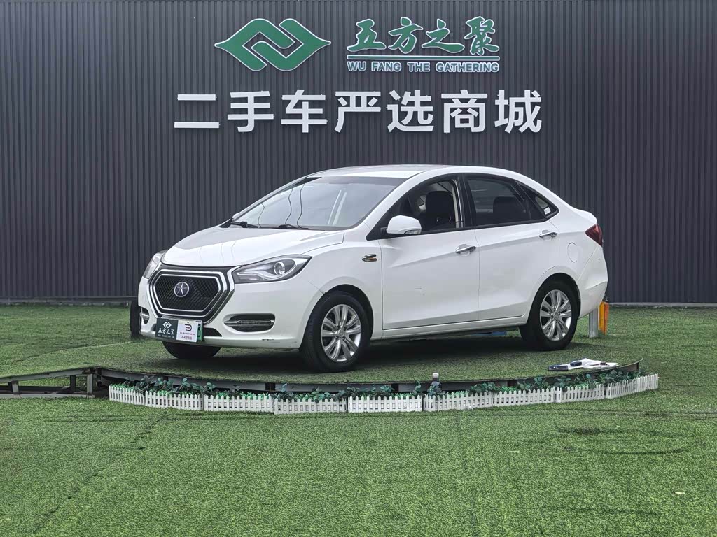 JAC iEV