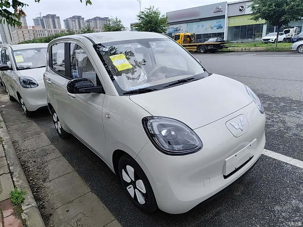 Wuling MINIEV, 2026 4