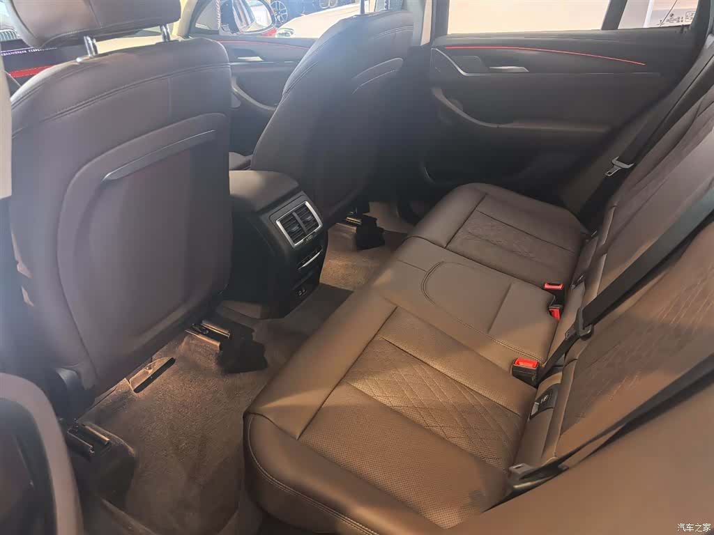 BMW X3, 2022 10