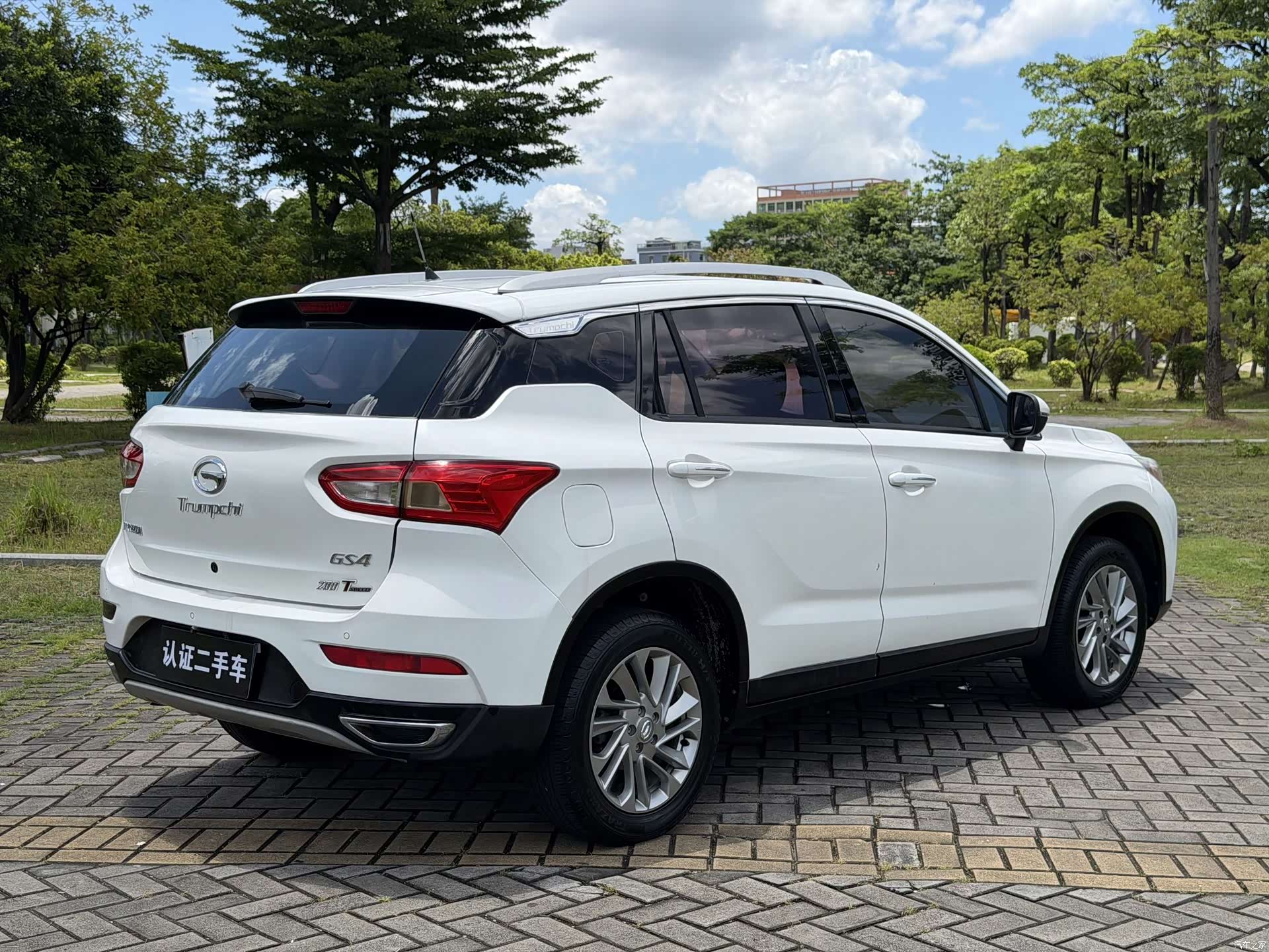 GAC GS4, 2016 12