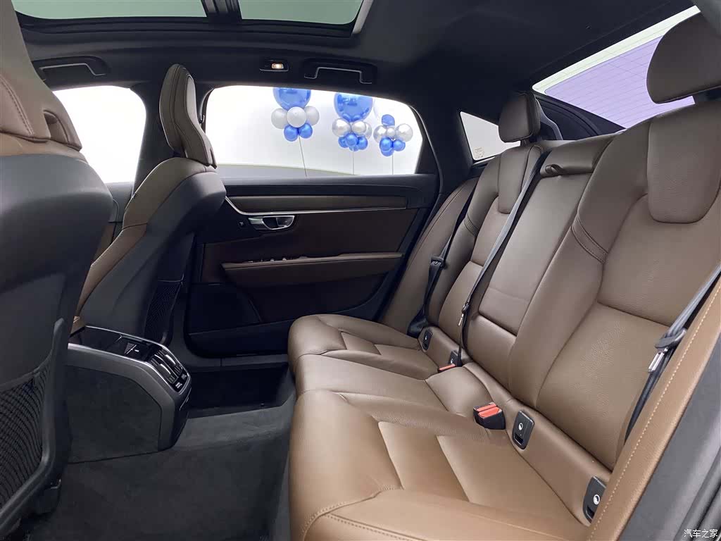 Volvo S90, 2022 8