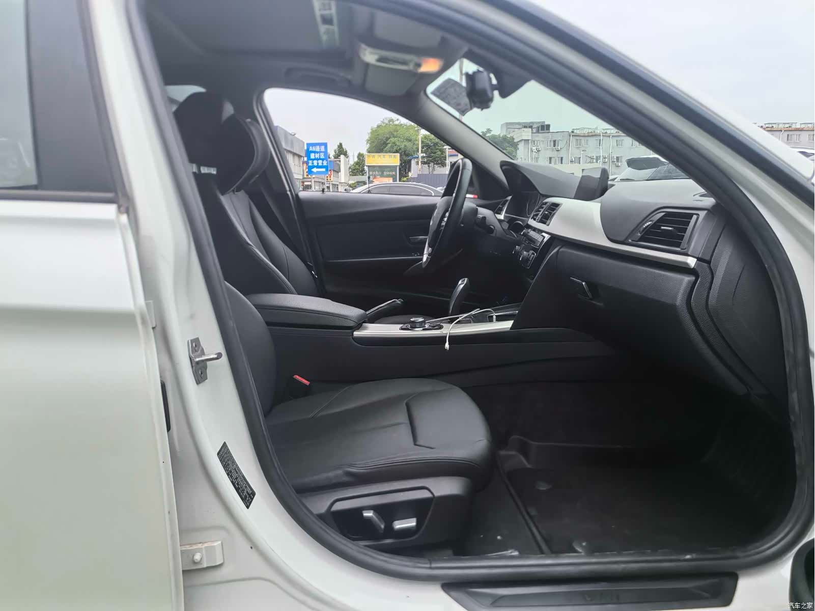 BMW 3 Series, 2016 15