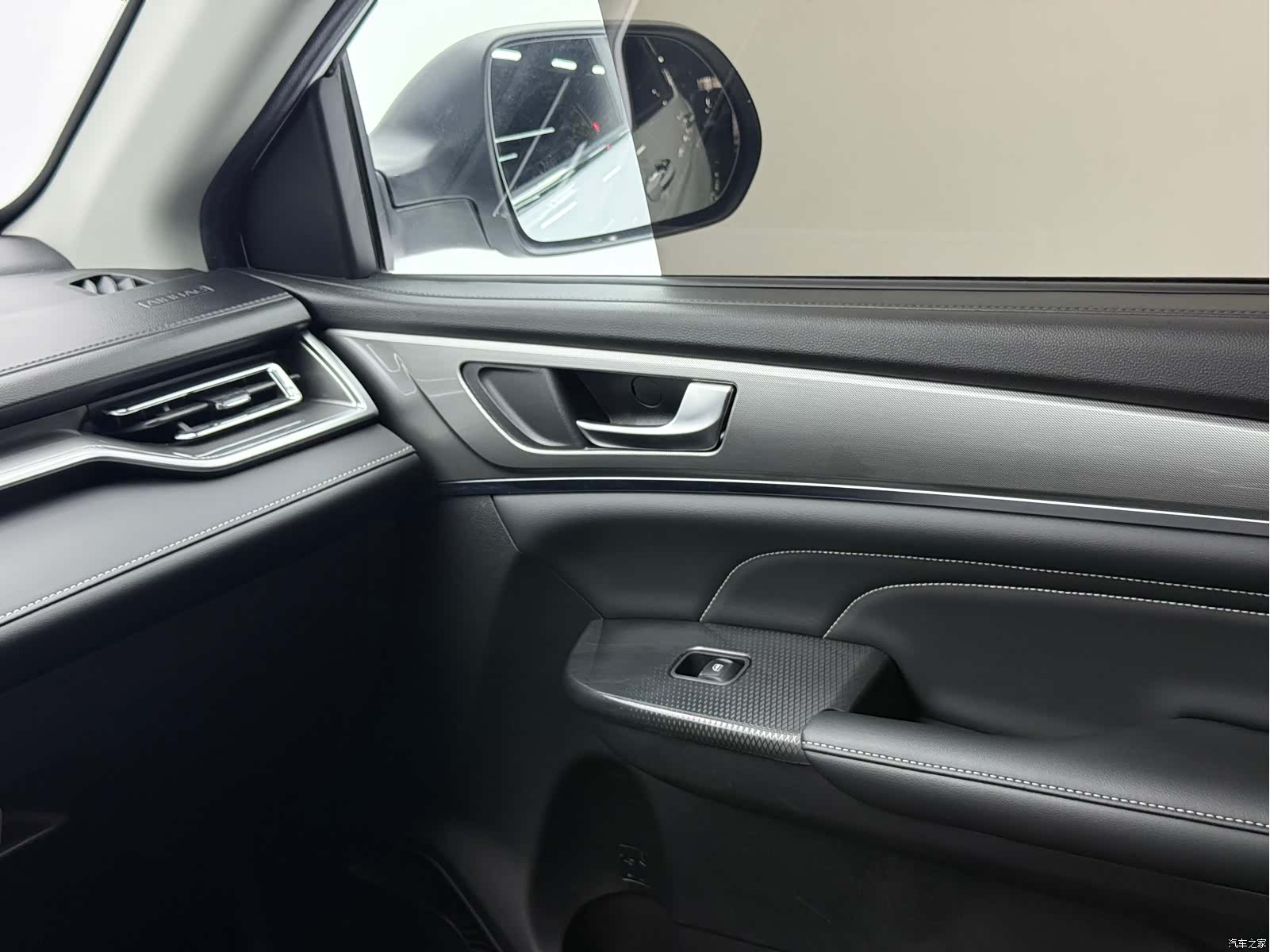 Haval M6, 2022 11