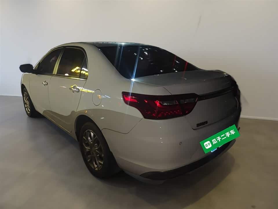 Geely Vision