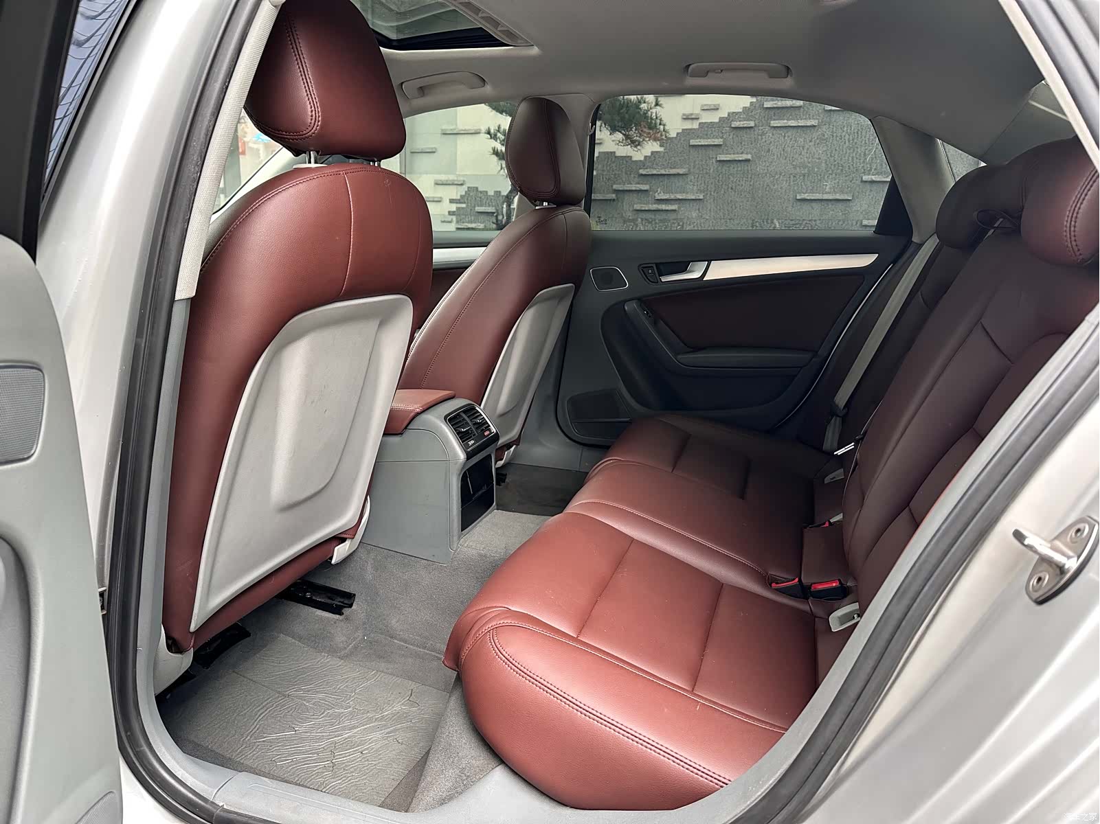 Audi A4L, 2015 8