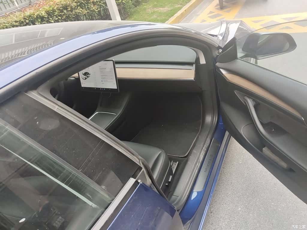 Tesla Model 3, 2021 20