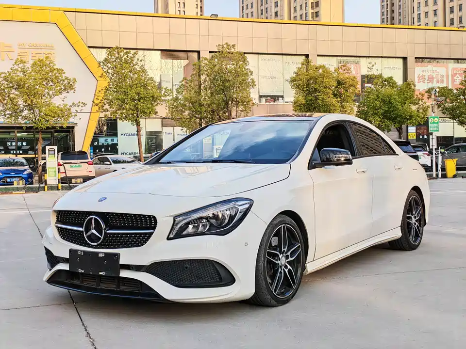 Mercedes-Benz CLA