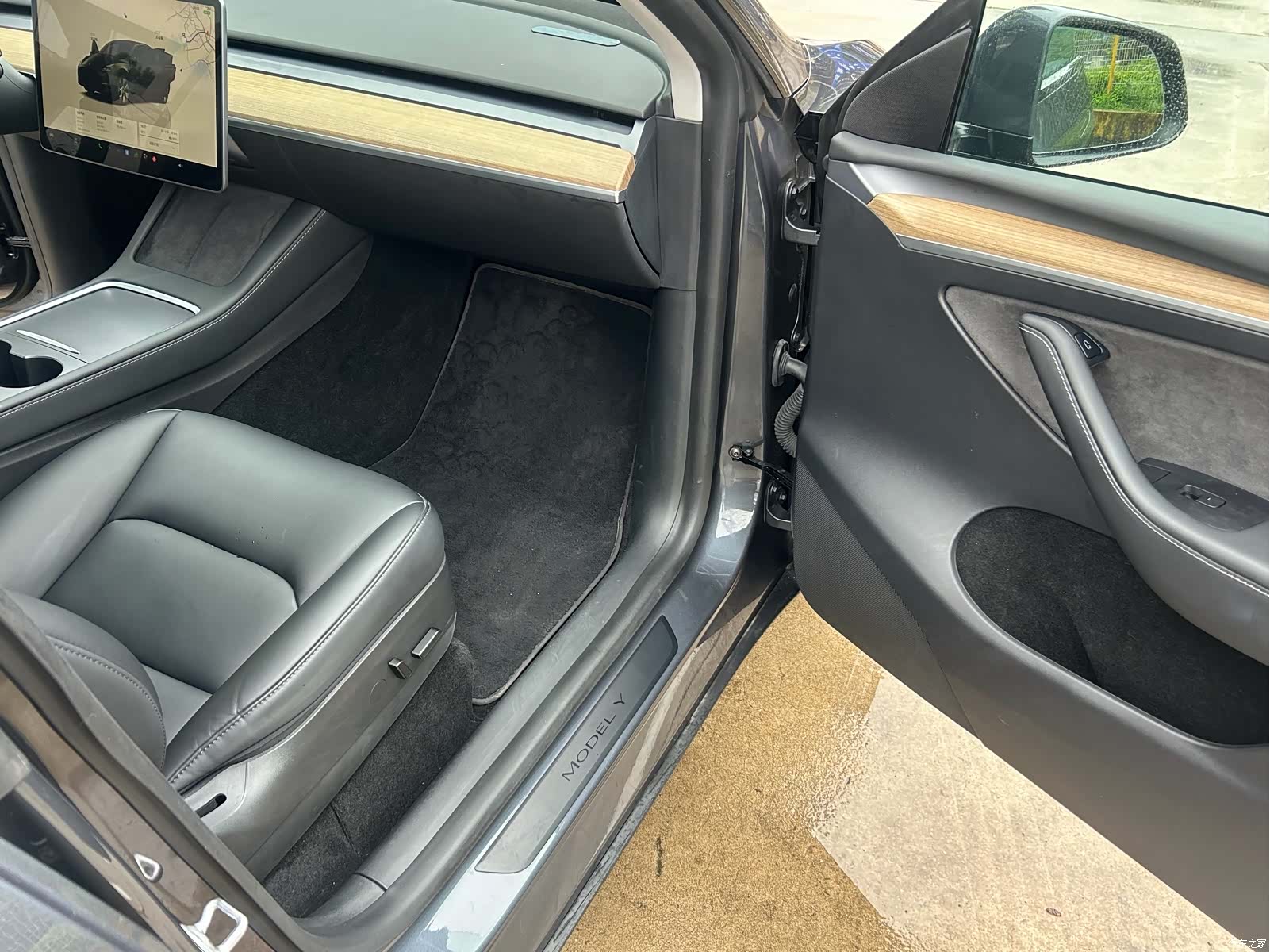 Tesla Model Y, 2022 8