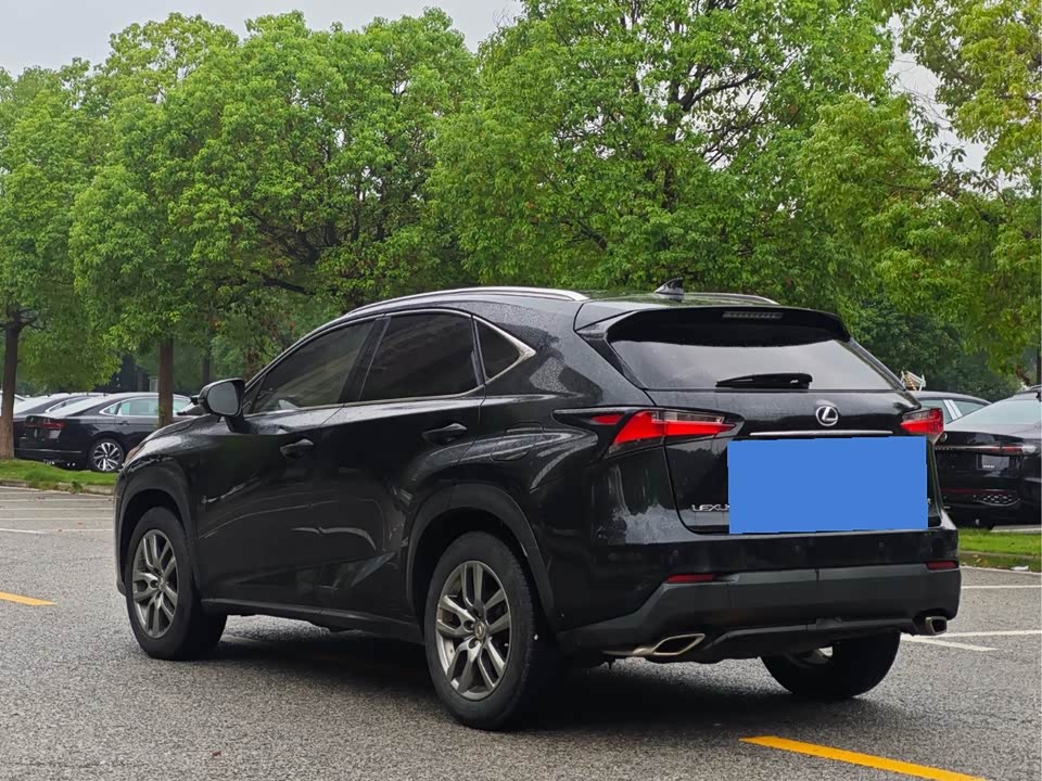 Lexus NX
