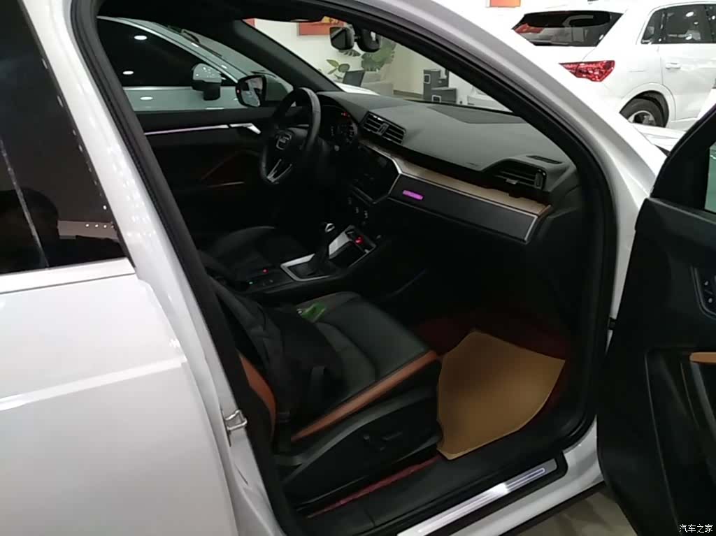 Audi Q3, 2020 25