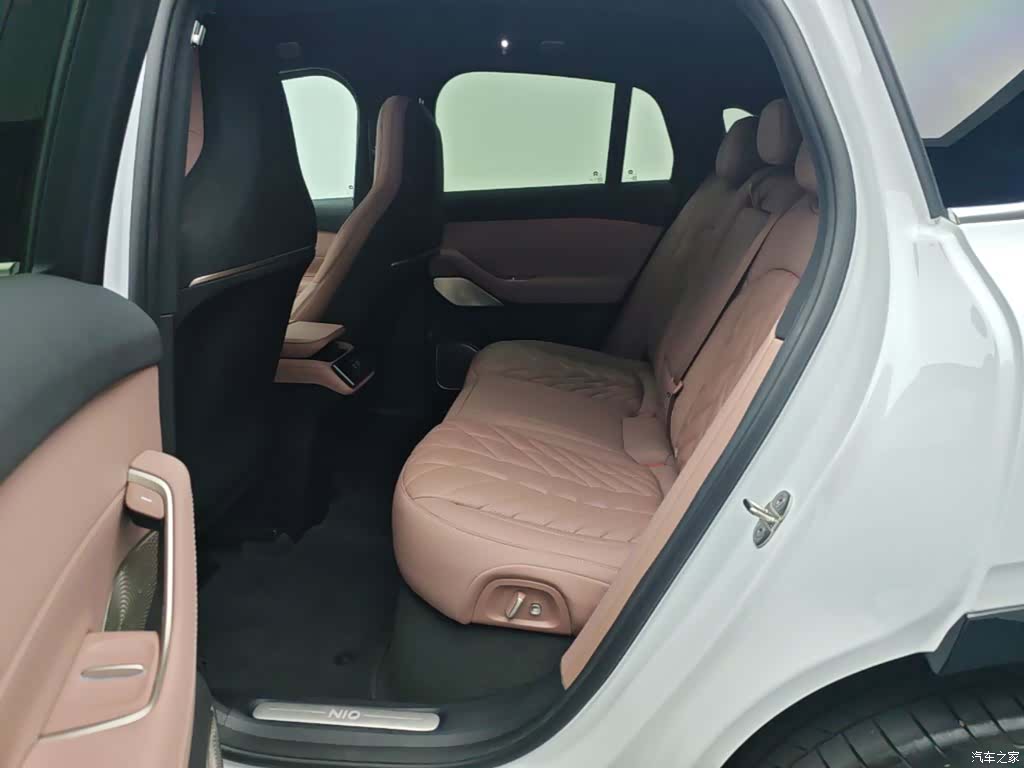 NIO EC6, 2025 17