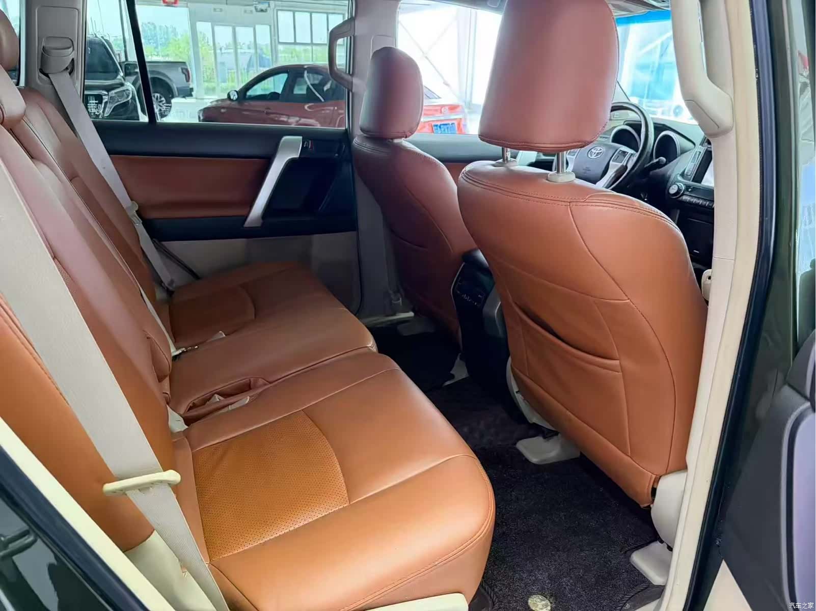 Toyota Prado, 2012 9