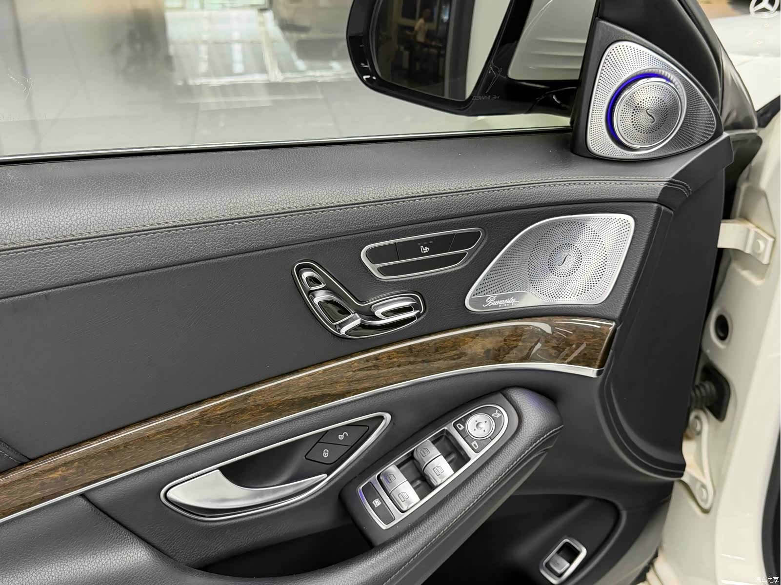 Mercedes-Benz S-Class, 2015 8